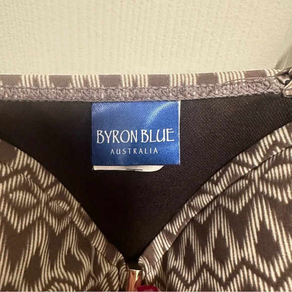 Byron Bay Australia Bathing Swim Suit Tan tribal twist Tummy control Size 14 - Picture 6 of 7